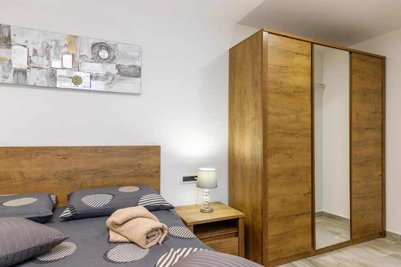 Hotel Maximilian&Stela Porec 4*,  Croazia