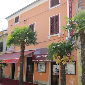 Appartamento Apartments Lav Porec, Porec