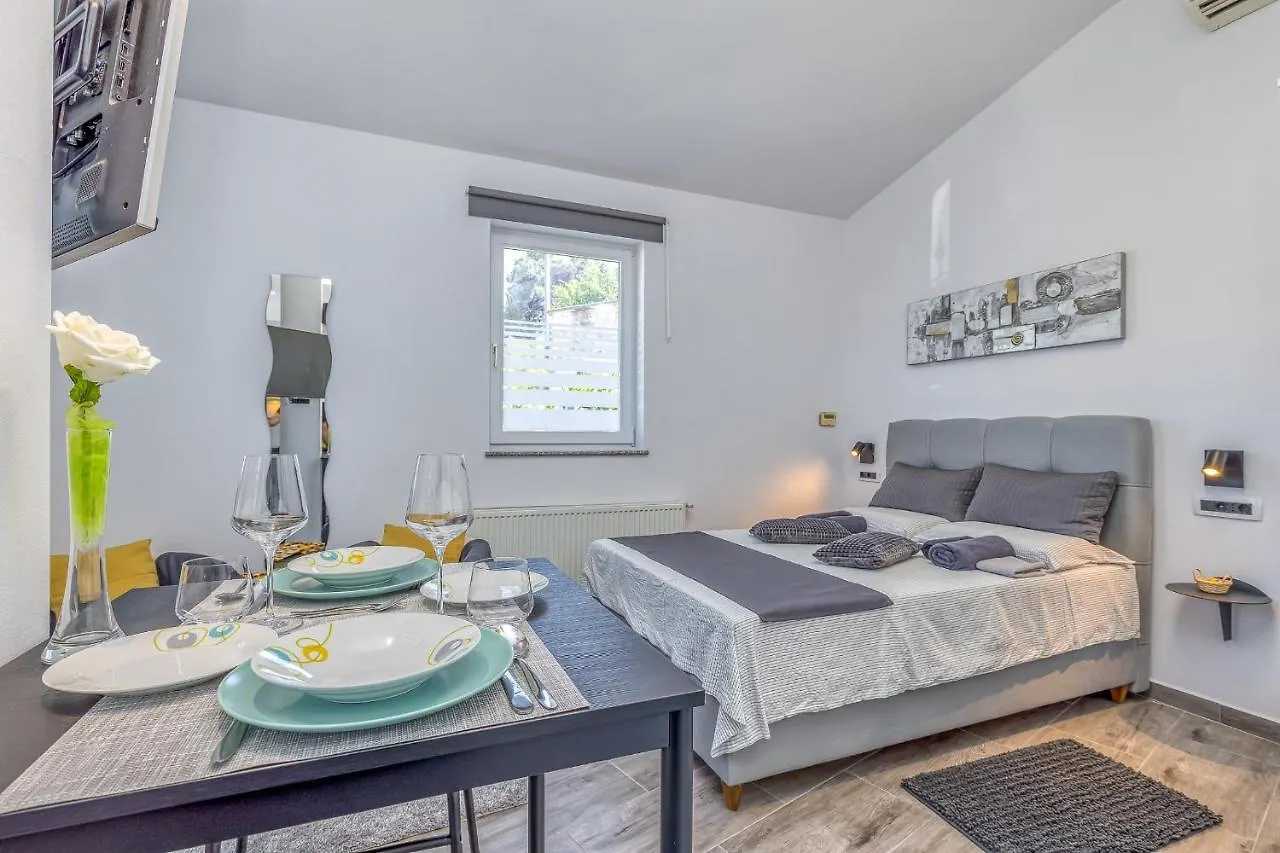 Maximilian&Stela Hotell Poreč